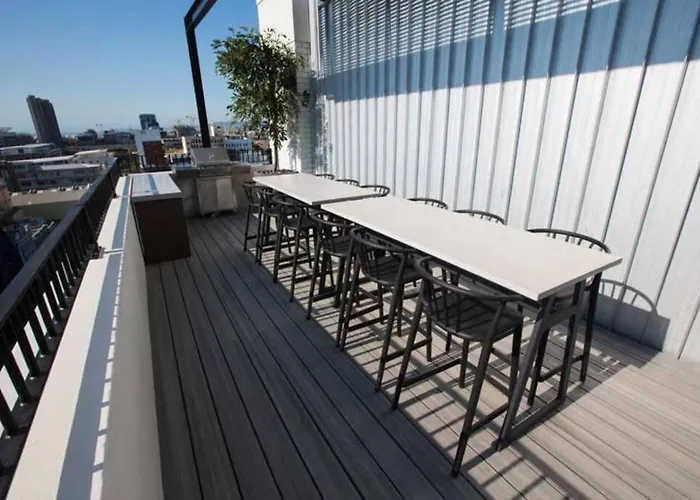 Modern, Sunfilled Urban Apt At The Harri W/Views
