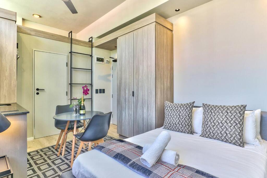 Modern, Sunfilled Urban At The Harri W/views