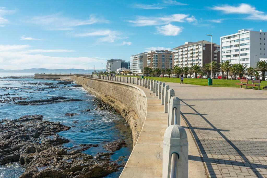Modern, Sunfilled Urban At The Harri W/views
